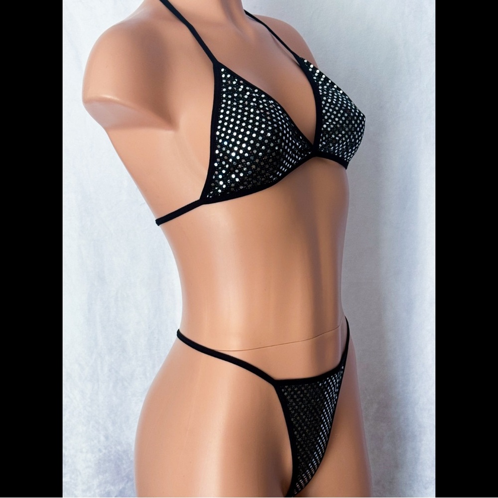 Black & Sparkling, Lingerie Set - Picture 2 of 9